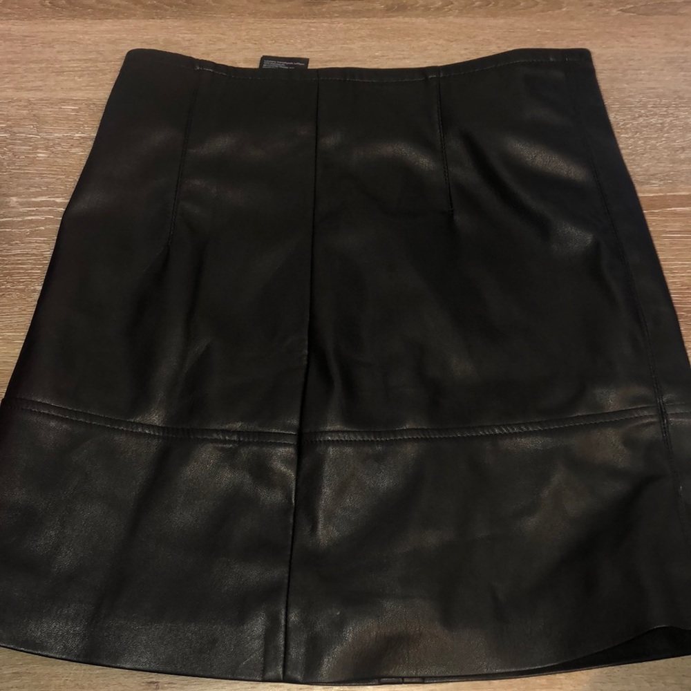 plain leather black skirt
